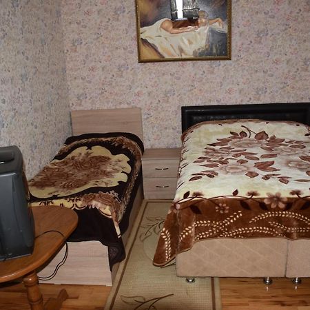 3 Room Flat In Tbilisi Exteriör bild