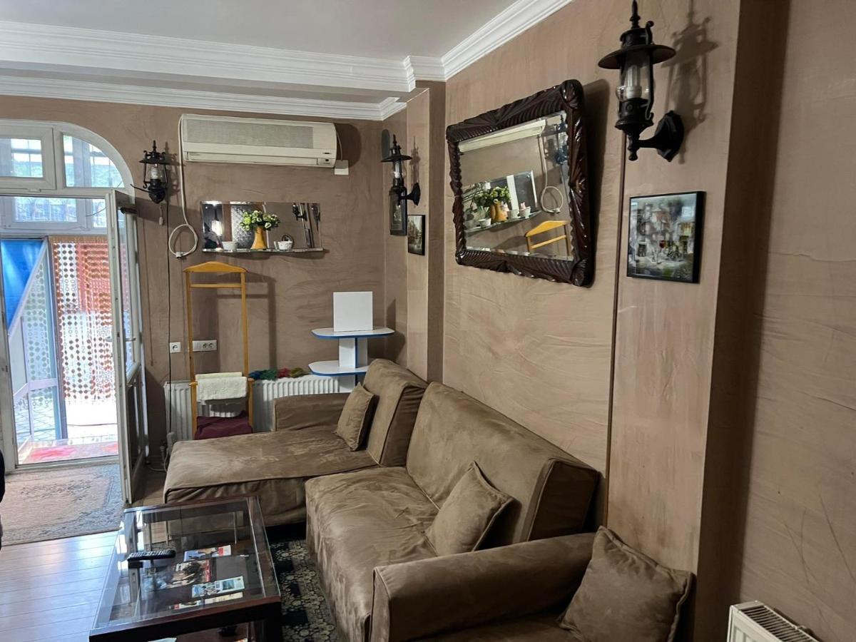 3 Room Flat In Tbilisi Exteriör bild
