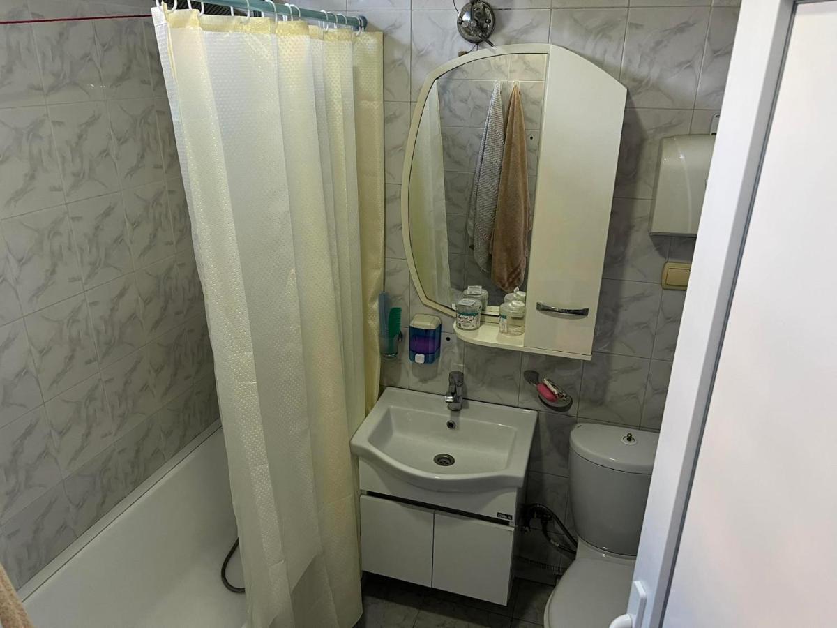 3 Room Flat In Tbilisi Exteriör bild