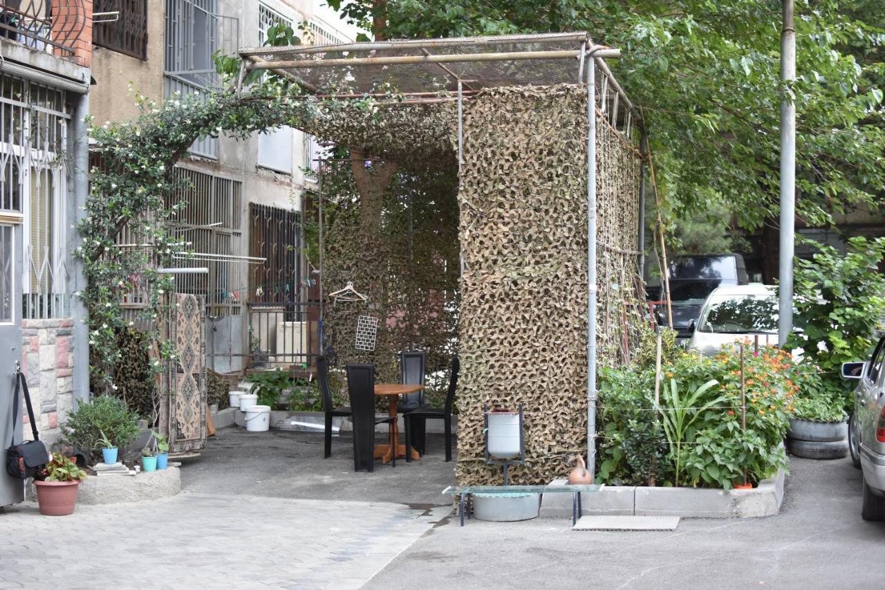 3 Room Flat In Tbilisi Exteriör bild