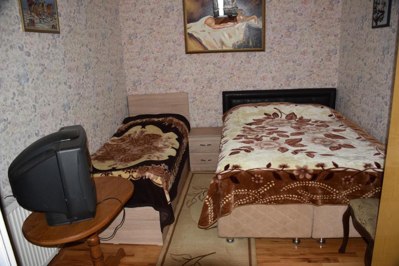 3 Room Flat In Tbilisi Exteriör bild